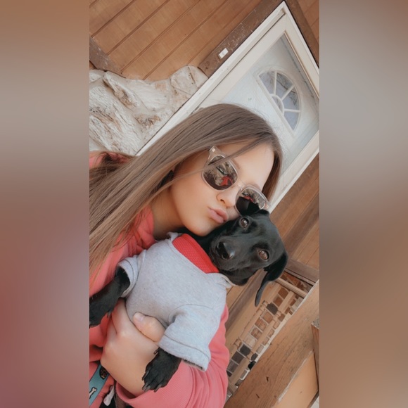 Meet your Posher, Kyla - Picture 3 of 6